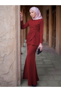 WARDAH PLEATED - RED